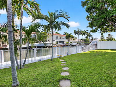 937 Banyan Drive, Delray Beach, FL 33483