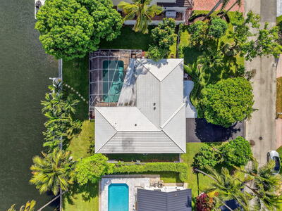 937 Banyan Drive, Delray Beach, FL 33483