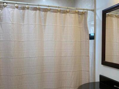 5705 Garden Avenue, West Palm Beach, FL 33405