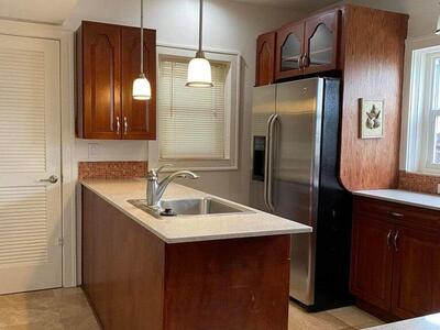 5705 Garden Avenue, West Palm Beach, FL 33405