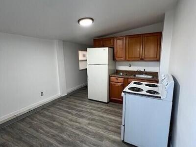 920 N Haverhill Road, Haverhill, FL 33415