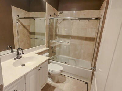 43 Live Oak Circle, Tequesta, FL 33469