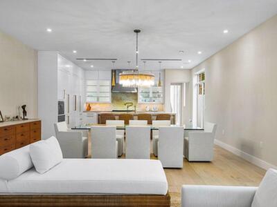 909 Bond Way, Delray Beach, FL 33483