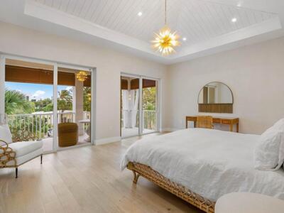 909 Bond Way, Delray Beach, FL 33483