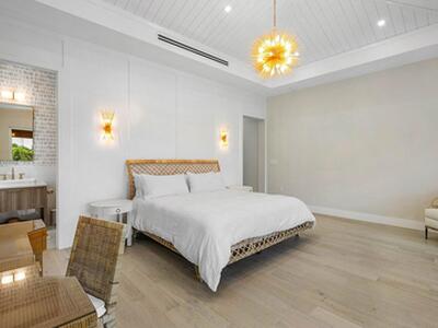 909 Bond Way, Delray Beach, FL 33483