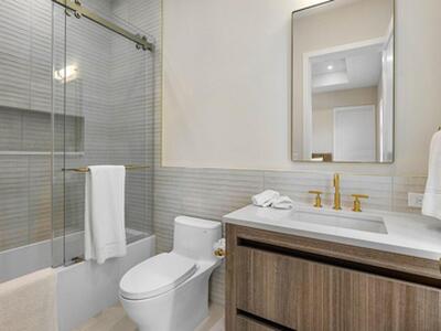 909 Bond Way, Delray Beach, FL 33483