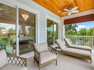 909 Bond Way, Delray Beach, FL 33483