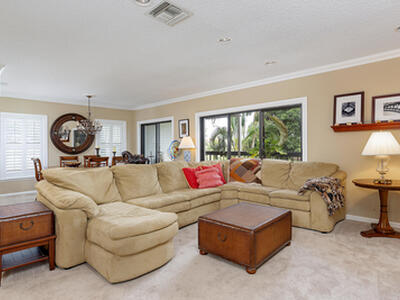 11355 Pond View Drive, Wellington, FL 33414