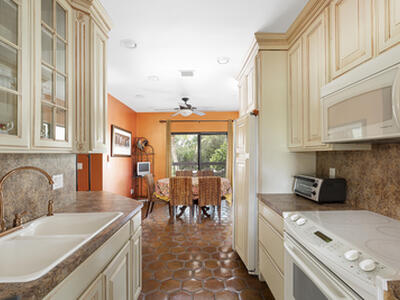 11355 Pond View Drive, Wellington, FL 33414