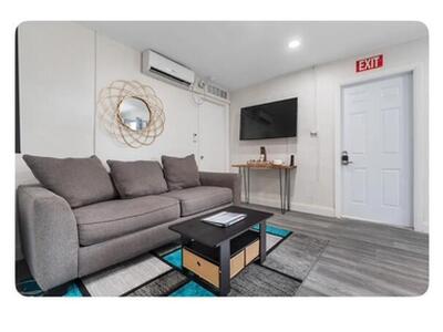 529 NW 15th Way, Fort Lauderdale, FL 33311