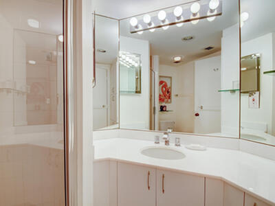 140 SE 5th Avenue, Boca Raton, FL 33432