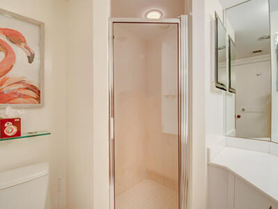 140 SE 5th Avenue, Boca Raton, FL 33432