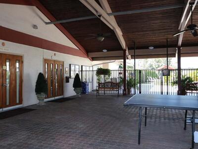 2855 S Garden Drive, Lake Worth, FL 33461