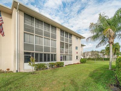 2855 S Garden Drive, Lake Worth, FL 33461