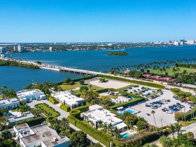 100 Regents Park Road, Palm Beach, FL 33480
