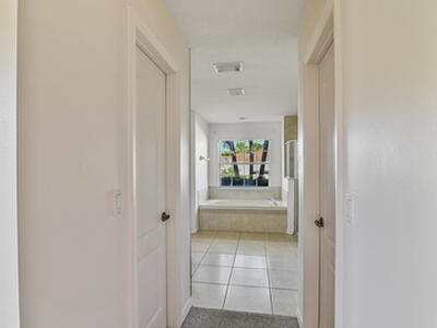 4013 SW Winslow Street, Port Saint Lucie, FL 34953