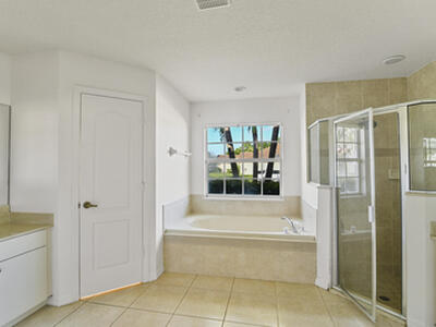 4013 SW Winslow Street, Port Saint Lucie, FL 34953