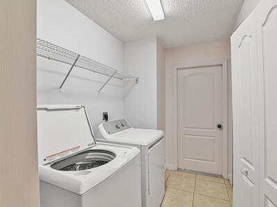 4013 SW Winslow Street, Port Saint Lucie, FL 34953