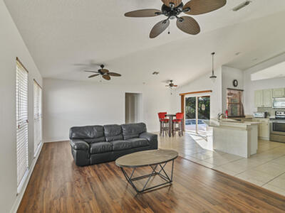 4013 SW Winslow Street, Port Saint Lucie, FL 34953