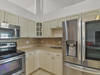 4013 SW Winslow Street, Port Saint Lucie, FL 34953