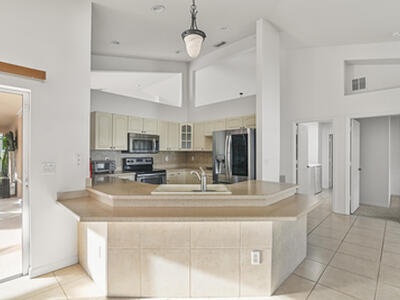 4013 SW Winslow Street, Port Saint Lucie, FL 34953