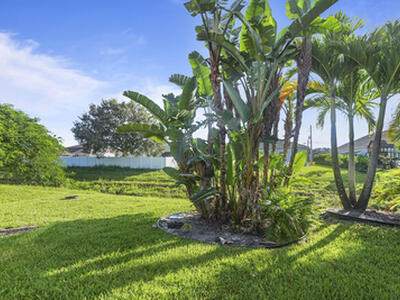 4013 SW Winslow Street, Port Saint Lucie, FL 34953