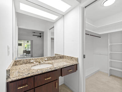 107 Cruiser Road N, North Palm Beach, FL 33408