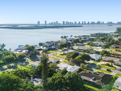 107 Cruiser Road N, North Palm Beach, FL 33408