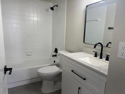 3138 Via Poinciana, Lake Worth, FL 33467