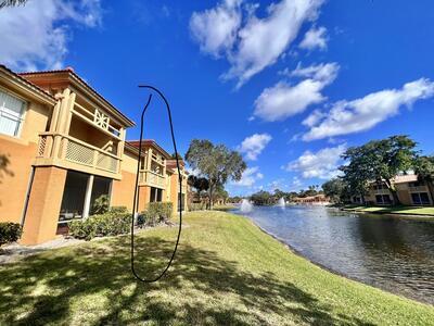 4855 Via Palm Lakes, West Palm Beach, FL 33417