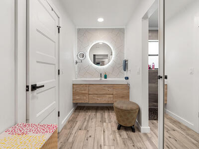 908 Lakeview Circle, Royal Palm Beach, FL 33411