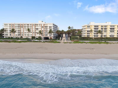 908 Lakeview Circle, Royal Palm Beach, FL 33411