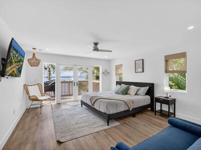 90 NW Alice Street, Jensen Beach, FL 34957