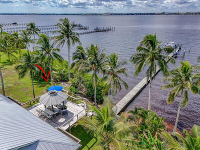 90 NW Alice Street, Jensen Beach, FL 34957