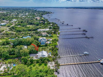 90 NW Alice Street, Jensen Beach, FL 34957