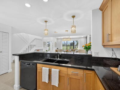 479 Prestwick Circle, Palm Beach Gardens, FL 33418