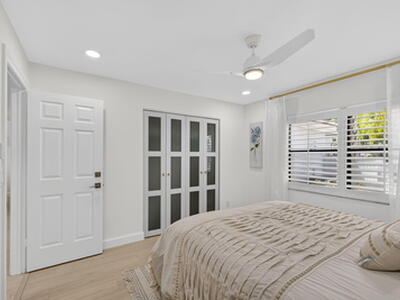 479 Prestwick Circle, Palm Beach Gardens, FL 33418