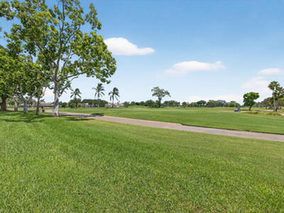 479 Prestwick Circle, Palm Beach Gardens, FL 33418