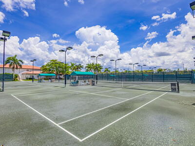 479 Prestwick Circle, Palm Beach Gardens, FL 33418