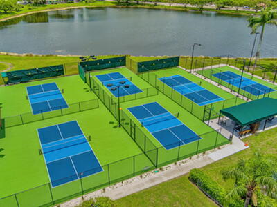 479 Prestwick Circle, Palm Beach Gardens, FL 33418