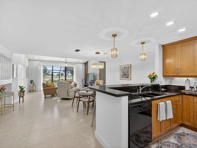 479 Prestwick Circle, Palm Beach Gardens, FL 33418