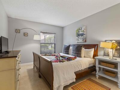 13329 Polo Club Road, Wellington, FL 33414