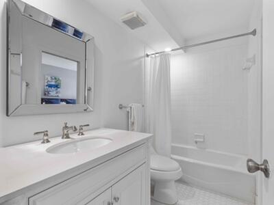 13329 Polo Club Road, Wellington, FL 33414