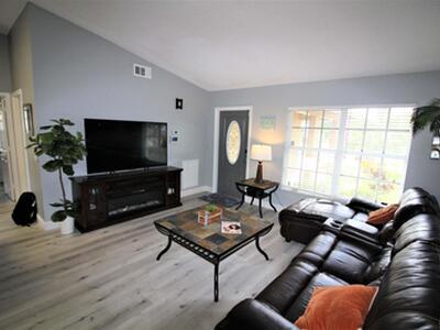 147 NW 10th Avenue, Delray Beach, FL 33444