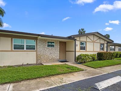 2765 Ashley Drive W, West Palm Beach, FL 33415