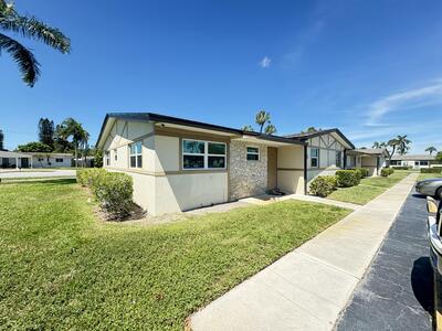 2765 Ashley Drive W, West Palm Beach, FL 33415