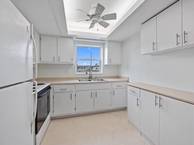 2765 Ashley Drive W, West Palm Beach, FL 33415