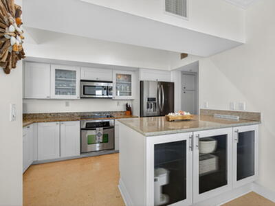 275 NW Flagler Avenue, Stuart, FL 34994