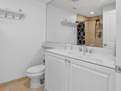 275 NW Flagler Avenue, Stuart, FL 34994