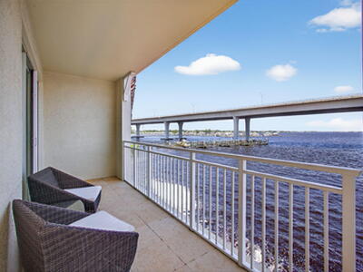 275 NW Flagler Avenue, Stuart, FL 34994